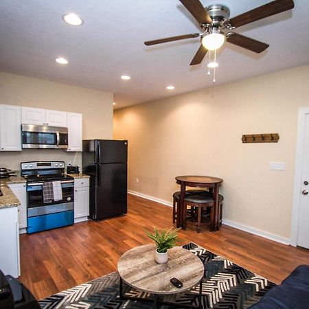 Hackberry St #A Renovated 2Br/2Ba Near Downtown Διαμέρισμα Σαν Αντόνιο Εξωτερικό φωτογραφία