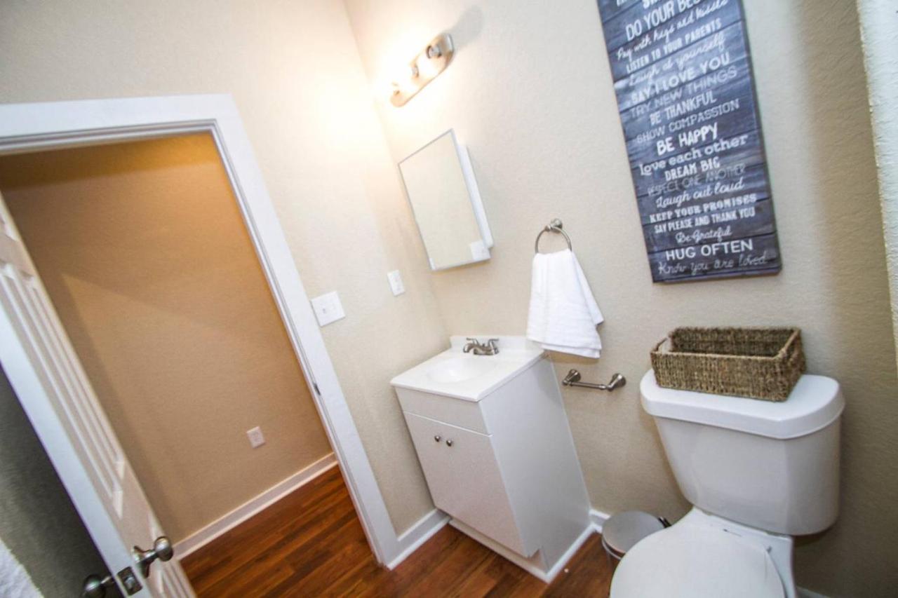 Hackberry St #A Renovated 2Br/2Ba Near Downtown Διαμέρισμα Σαν Αντόνιο Εξωτερικό φωτογραφία